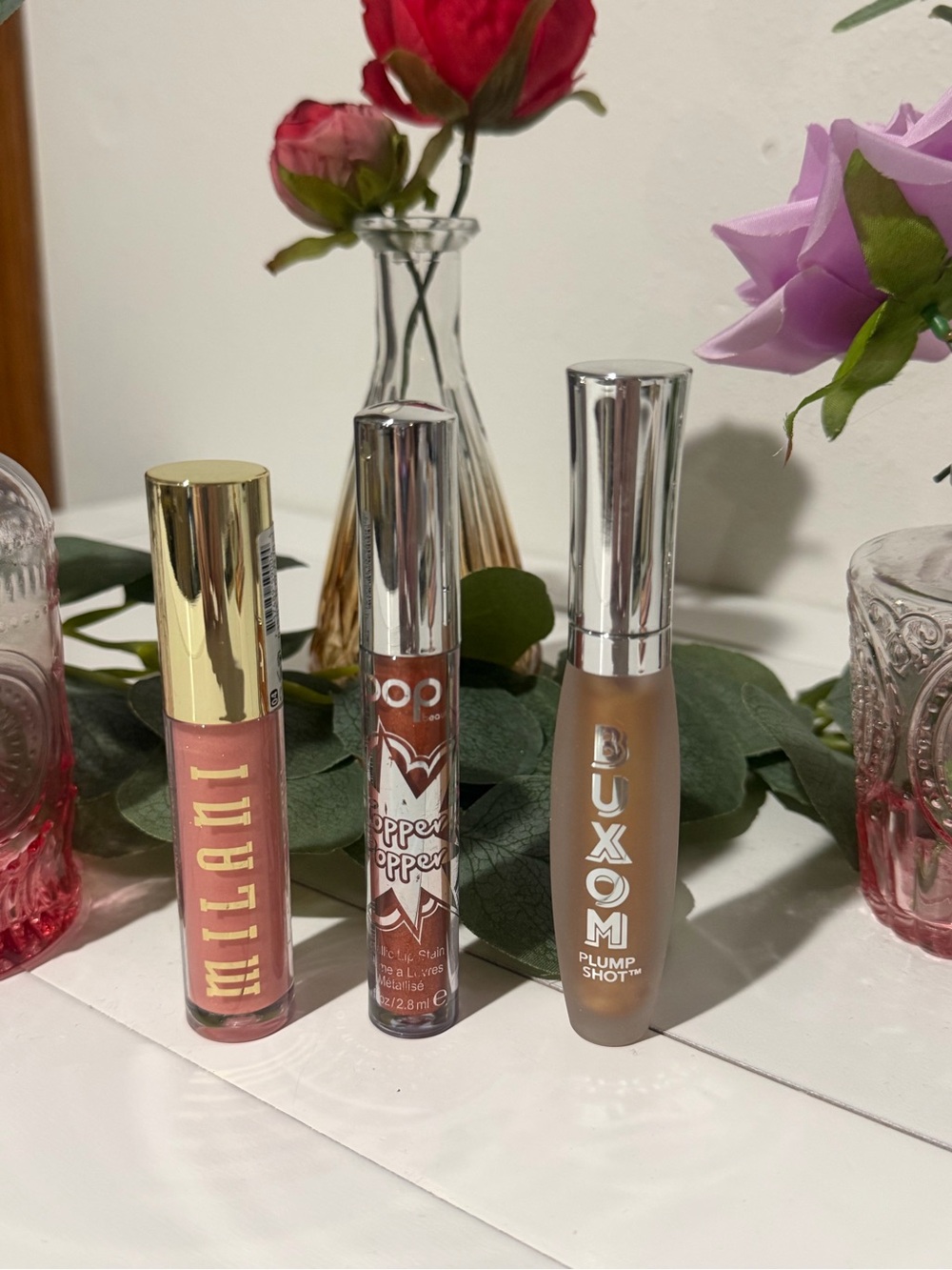 Lip Plump Metallic and Shine